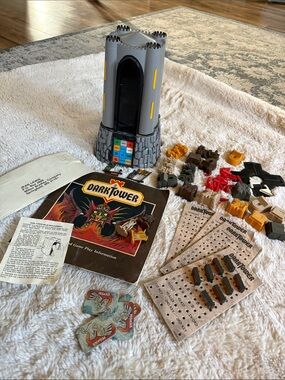 1981 Milton Bradley Dark Tower electronic board  Game